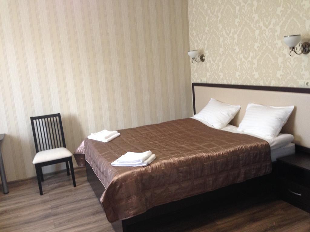 Royal Hotel คาร์คิฟ ภายนอก รูปภาพ